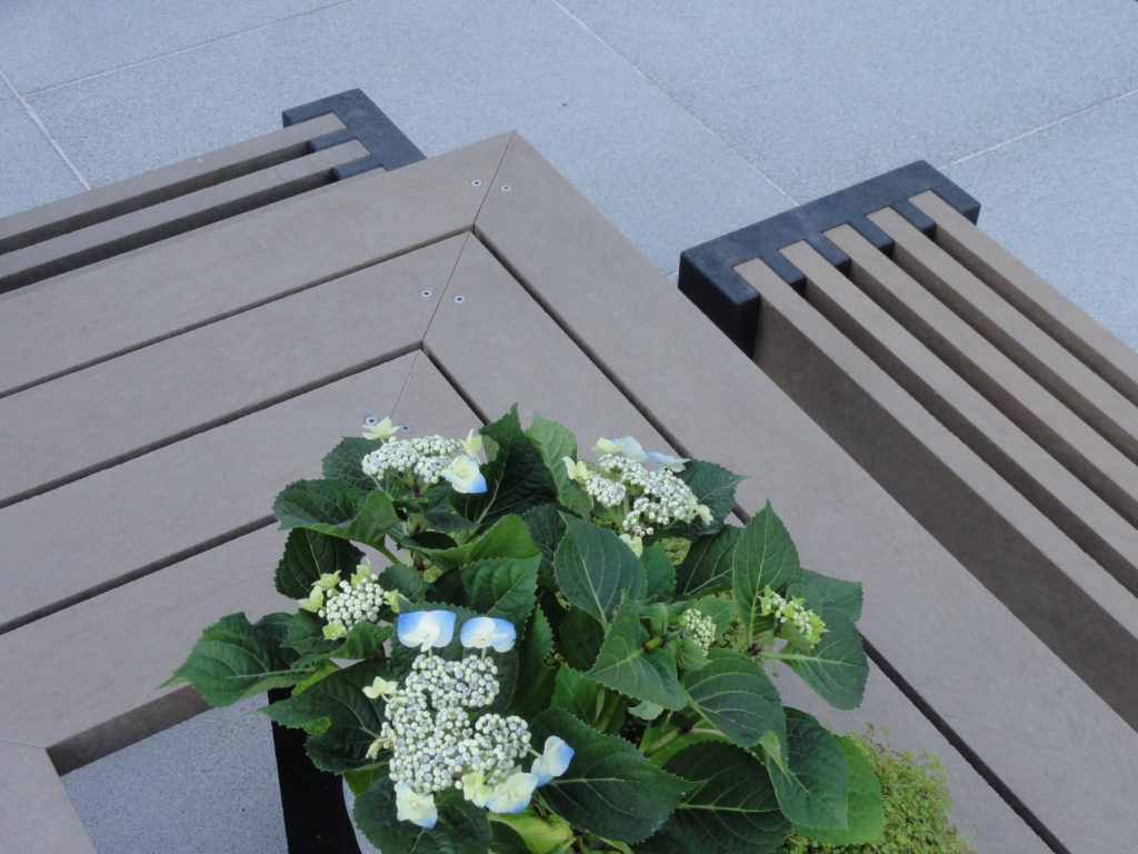 canvas-table-4